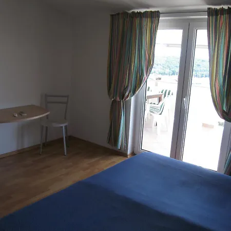 Zimmer F3 * Pula